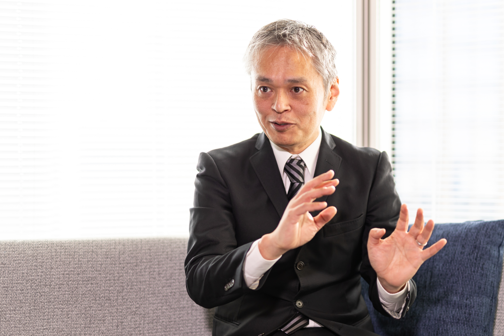 Mr. Terada explains the project